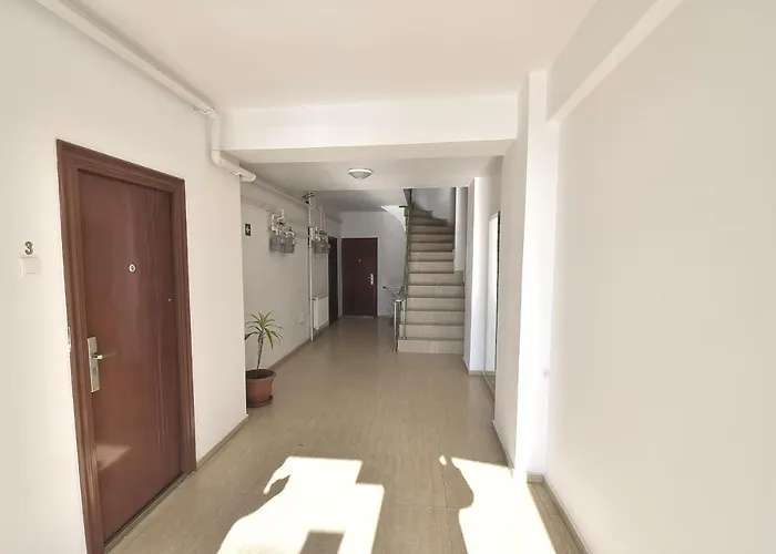 Vilagio Апартаменты Нэводари