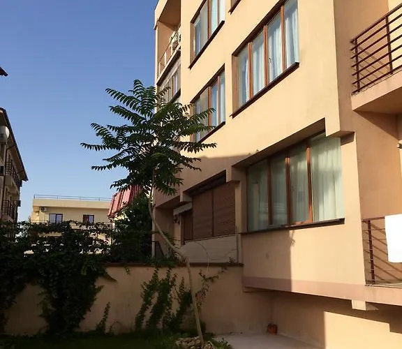 Апартаменты Vilagio *